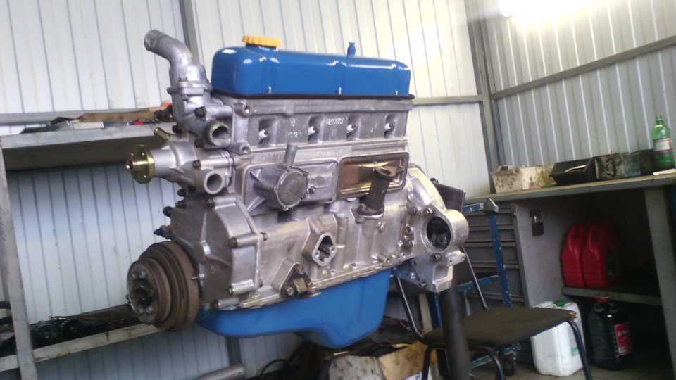 Двигатель 42130е технические характеристики В двигатель УМЗ 421 заложены конструктивные решения предыдущей серии 417 и мотора ГАЗ 21 Прототип под
