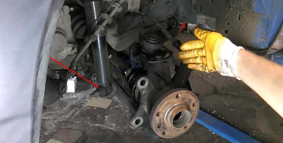 Наконечник рулевой тяги транспортер т4. Внутренний шрус фольксваген т4. Шаровая фольксваген т4. Рулевые наконечники фольксваген транспортер т4. Пыльник шруса внутренний фольксваген т4.