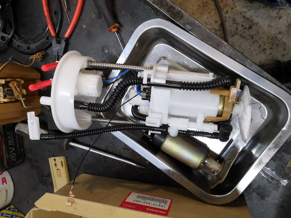 Чистка и замена топливного фильтра на скутере - скутеры обслуживание и ремонт