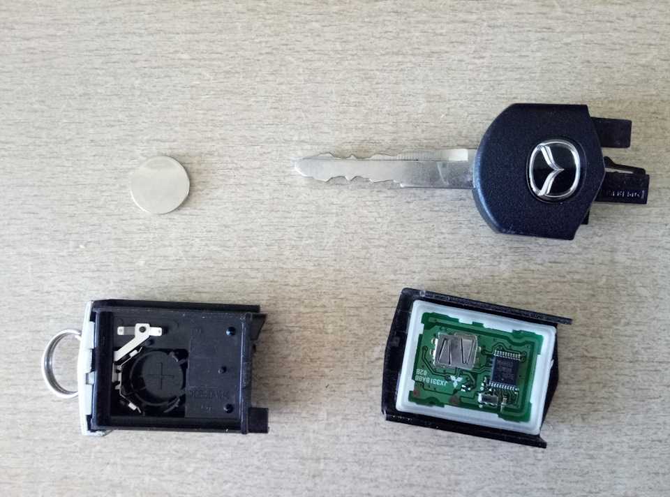 Неисправности и замена батарейки на чип ключе mazda 3