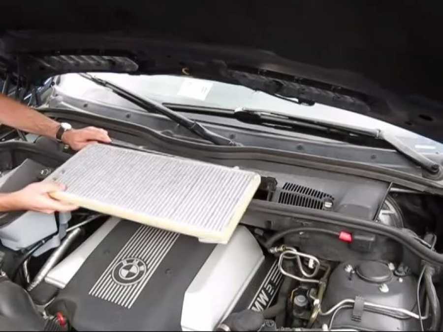 Как заменить воздушный фильтр на автомобиле bmw x5 (кузов e70) — пошаговое руководство