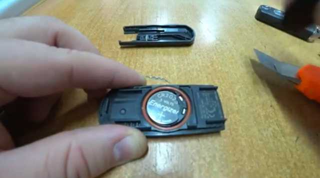 Замена батарейки в ключе мазда 3: 2008 и 2012 года, пошаговая инструкция