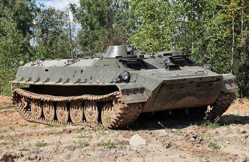 Боевая машина МТЛБ технические характеристики вездехода Любая современная армия нуждается не только в танках, боевых машинах пехоты или САУ, в большом
