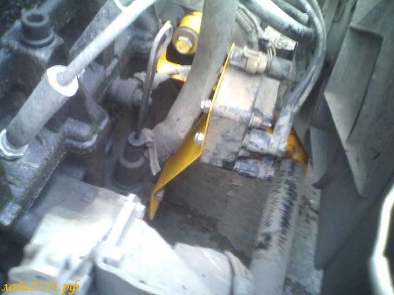 Установка дополнительной опоры двигателя Производители утверждают, что штанга была разработана и испытана на АВТОВАЗе, как штатный элемент подвески