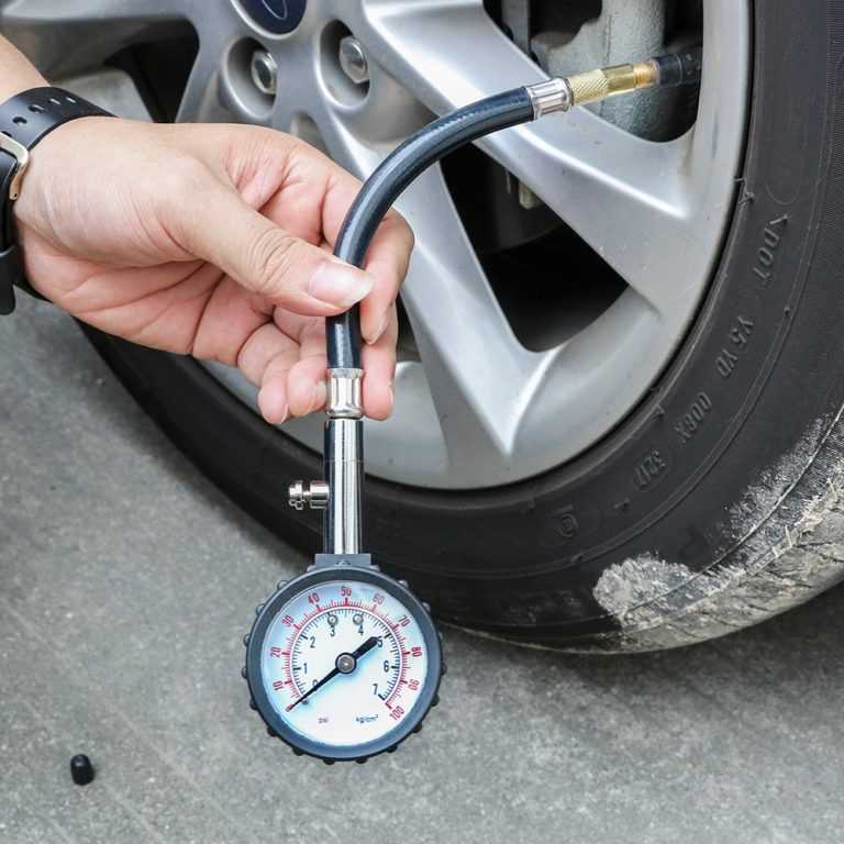 Какое должно быть давление в шинах автомобиля?