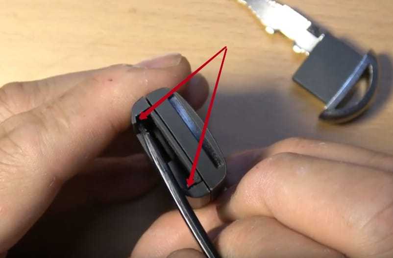 Как поменять батарейку на ключе мазда cx-5