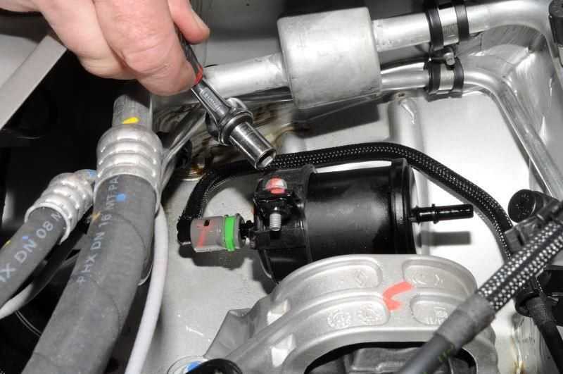 Замена топливного фильтра рено дастер 1.5 дизель, 1.6, 2.0 бензиновые двигателя, фото, видео