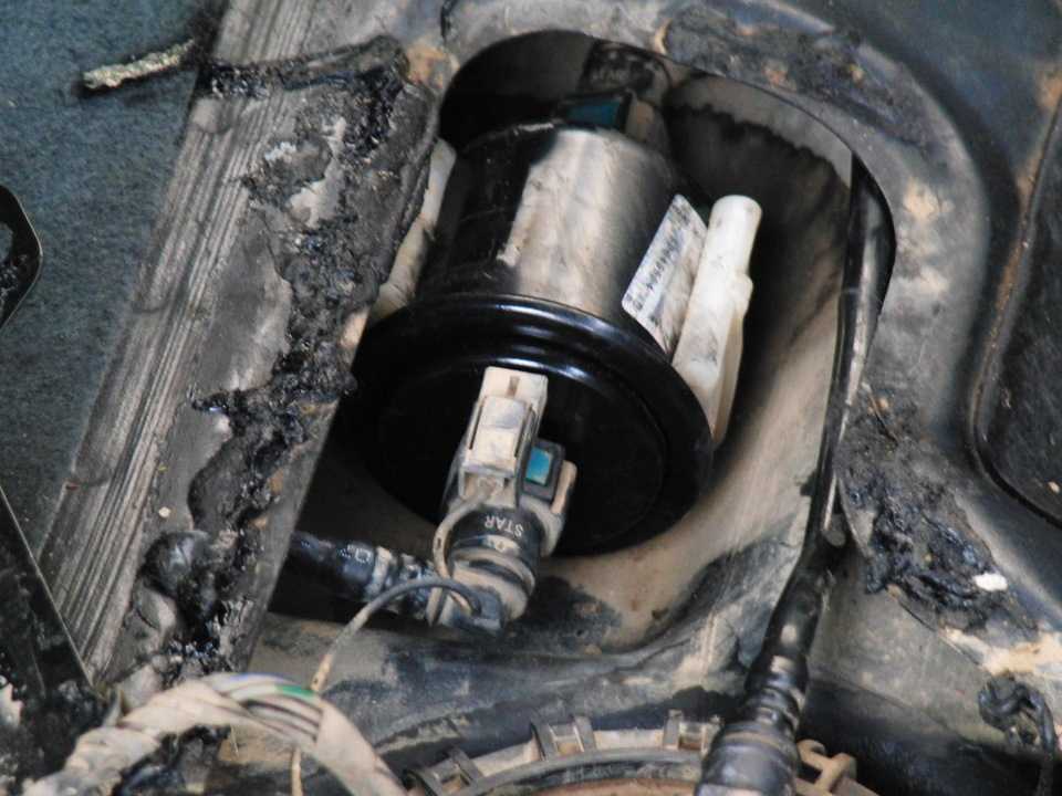 Замена масла в двигателе hyundai getz и топливного фильтра в хендай гетц 1.4, 1.6 – автосервис берс авто