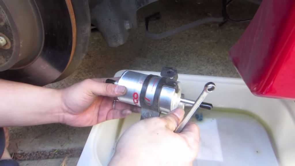 Замена топливного фильтра мазда 3: пошаговая инструкция